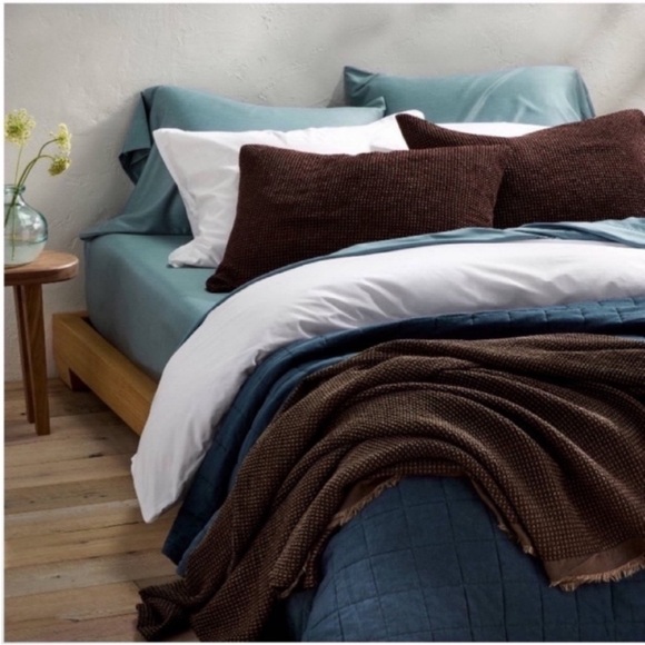 NWT King Textured Waffle Coverlet Dark Fig - Casaluna